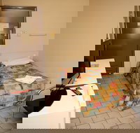 Hotel Allen - New Castle Holiday