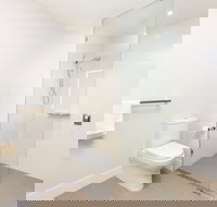 Calamvale Suites and Conference Centre - New Castle Holiday