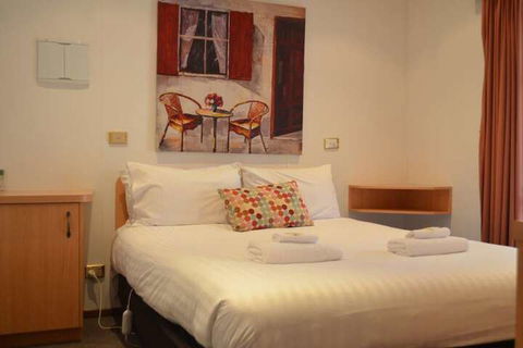 Tasman Holiday Parks - Merool On The Murray - New Castle Holiday 5