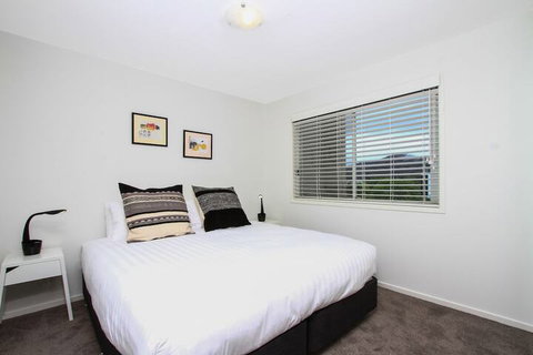 Accommodate Canberra - Braddon 33 - New Castle Holiday 6
