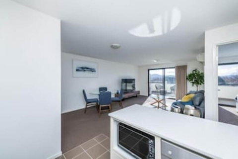Accommodate Canberra - Century - New Castle Holiday 2