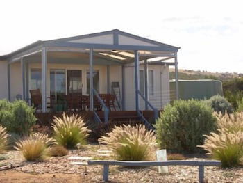 Linger Longer Accommodation SA - New Castle Holiday 0