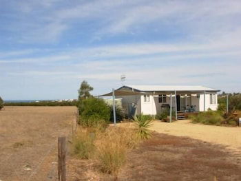 Linger Longer Accommodation SA - New Castle Holiday 1