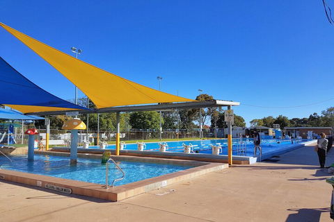 Dalby Tourist Park - New Castle Holiday 6