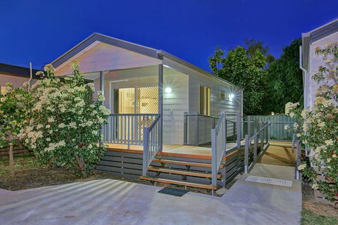 Dalby Tourist Park - New Castle Holiday 1