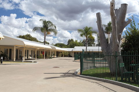 The Jolly Swagman Motor Inn - New Castle Holiday 1