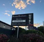Asters on James Motor Inn - New Castle Holiday