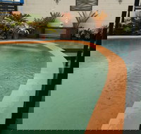 Black Marlin Motel - New Castle Holiday