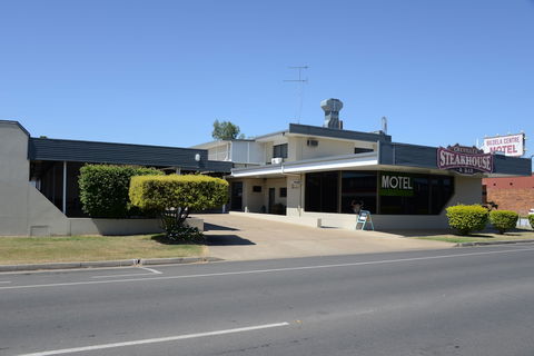 Biloela Centre Motel - New Castle Holiday 1