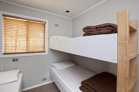 NRMA Ocean Beach Holiday Resort - New Castle Holiday 4