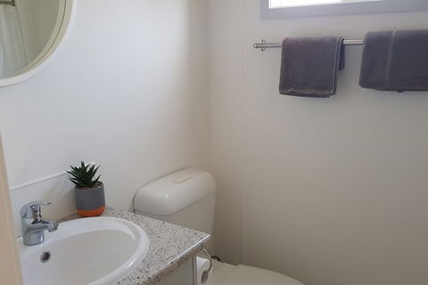 Caloundra Waterfront Holiday Park - New Castle Holiday 1