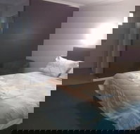 Christies Beach Hotel - New Castle Holiday