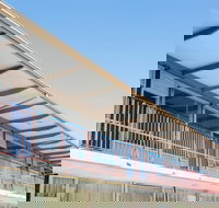 Bay Motel Hotel - New Castle Holiday