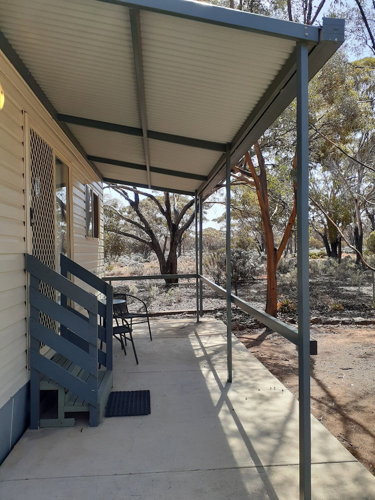 Widgiemooltha WA New Castle Holiday