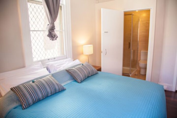 Southern Perth And Mandurah WA New Castle Holiday