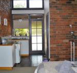 Colonial Motel - New Castle Holiday