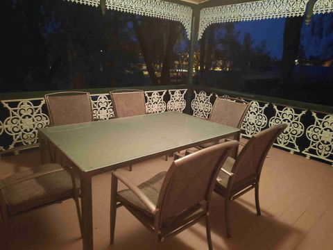 Bourke Apartments - New Castle Holiday 3