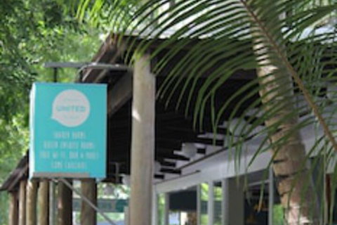 Port Douglas Backpackers - New Castle Holiday 0
