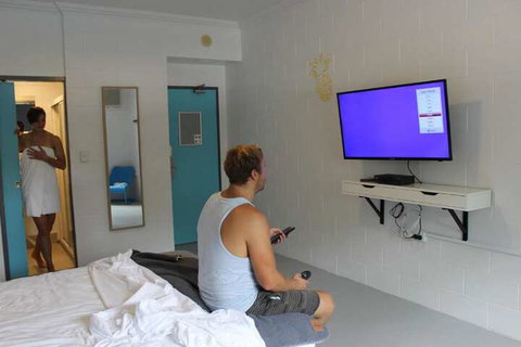 Port Douglas Backpackers - New Castle Holiday 3