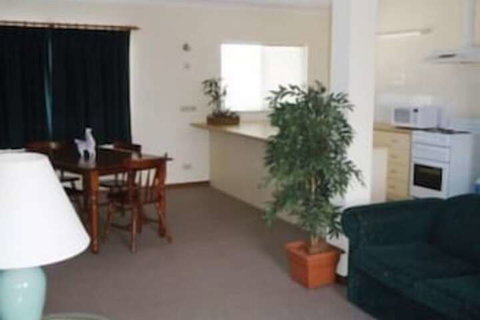 JE Resort - New Castle Holiday 3