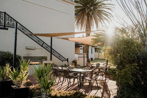 Inverell Terrace Motor Lodge - New Castle Holiday 2