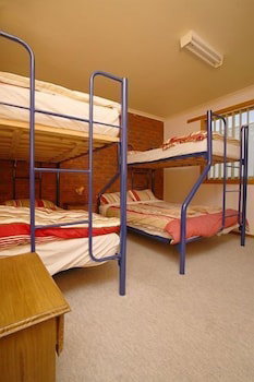Apollo Bay Backpackers Lodge - New Castle Holiday 4