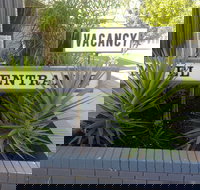 Warrina Motor Inn - New Castle Holiday