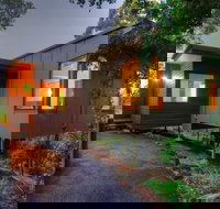 Montville Oceanview Cottages - New Castle Holiday