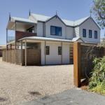 Silversands Beach Cottage - New Castle Holiday 0