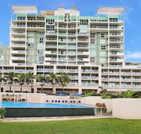 Pelican Waters Resort - New Castle Holiday
