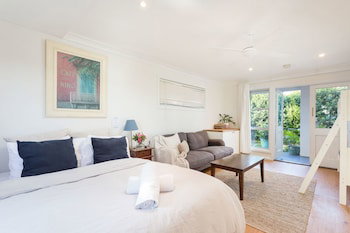 Surf Side Retreat - New Castle Holiday 1