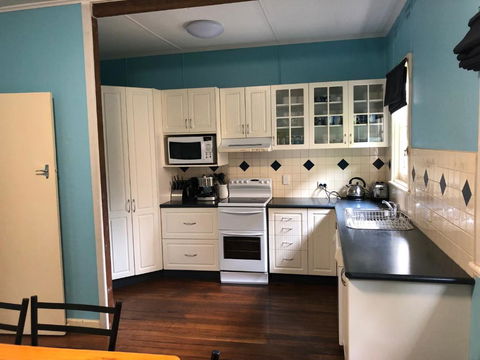 15 Clarke Street - New Castle Holiday 6