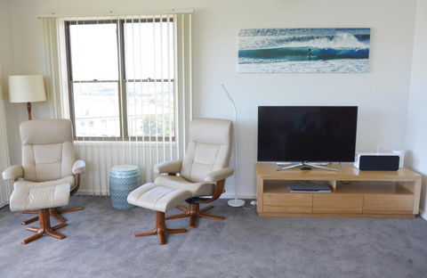 Seascape On Hill Street - New Castle Holiday 6