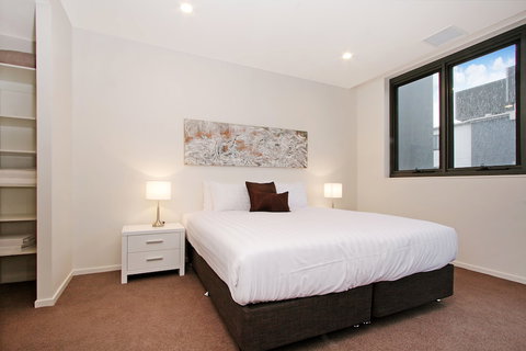 Accommodate Canberra - IQ - Braddon - New Castle Holiday 3