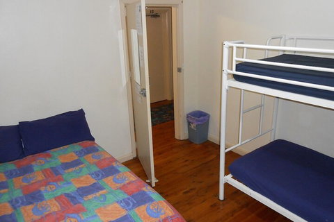 Pod Bed Coogee Beachside - New Castle Holiday 5