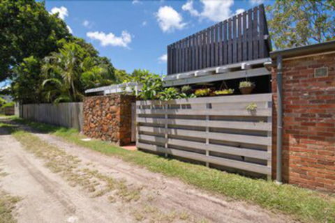 Buhwi Bira Byron Bay Studio - Central - New Castle Holiday 1