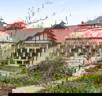 Bethany Manor Bed  Breakfast - New Castle Holiday