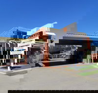 cluBarham Motel - New Castle Holiday