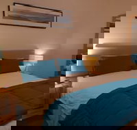 Elm Riverside Accommodation Merrijig - New Castle Holiday