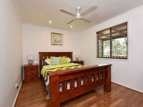 Kangaroo Cottage Cute Accom In Bushland Setting - New Castle Holiday 3