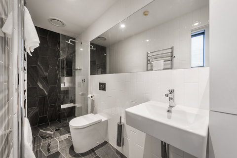 Elk At Falls - New Castle Holiday 3