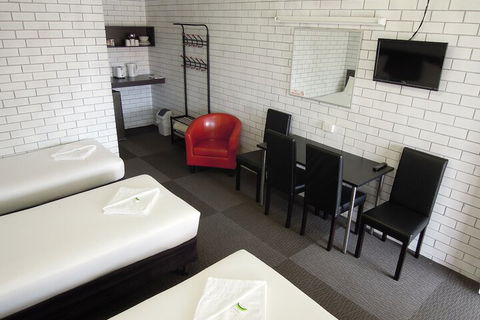 Jackaroo Apartments - New Castle Holiday 7
