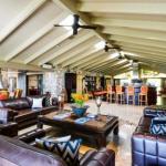 Trinity Beach Palace - New Castle Holiday 1