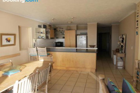 Cylinder Cove 1 - New Castle Holiday 2