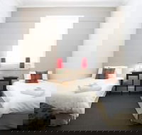 The Albion Hotel - New Castle Holiday