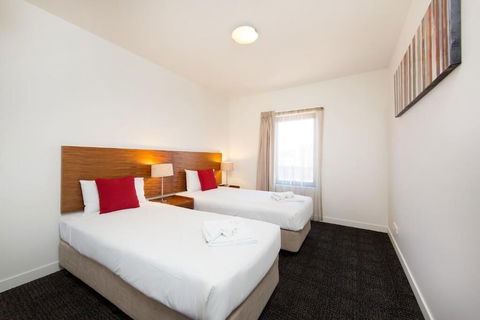 Quest Albury - New Castle Holiday 2
