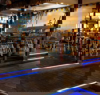 Park Beach Hotel Motel - New Castle Holiday