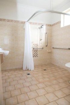 A-line Motel - New Castle Holiday 5