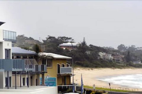 Mollymook Beachfront Executive Apartment - New Castle Holiday 2