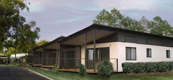 Gateway Lifestyle Lorikeet - New Castle Holiday 2
